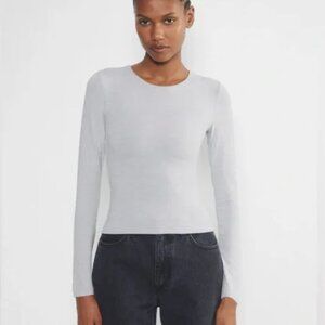 [NWT] ARITZIA Original Contour Crew Longsleeve in Heather Chrome